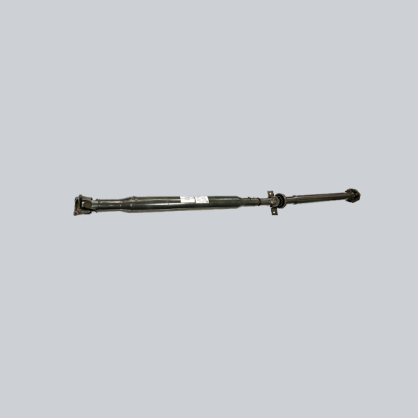 Nissan NV400 propshaft with references 8200958092 and 93168906