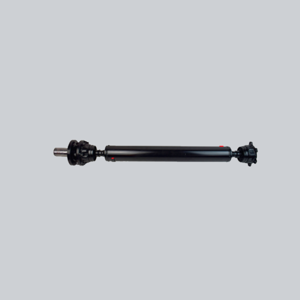 Mitsubishi Pajero PropShaft with references MR580388 and MR580391.