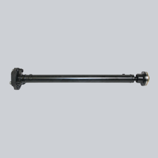Land Rover III L322 PropShaft with references LR007035 and LR008102.